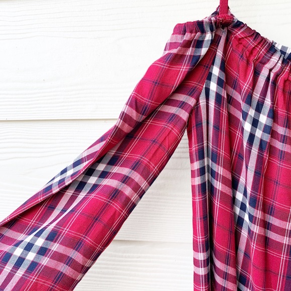 Chelsea & Theodore off the Shoulder Plaid Dress - Picture 4 of 6